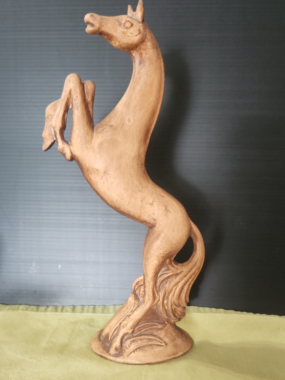 Maddux Vtg Rearing Horse